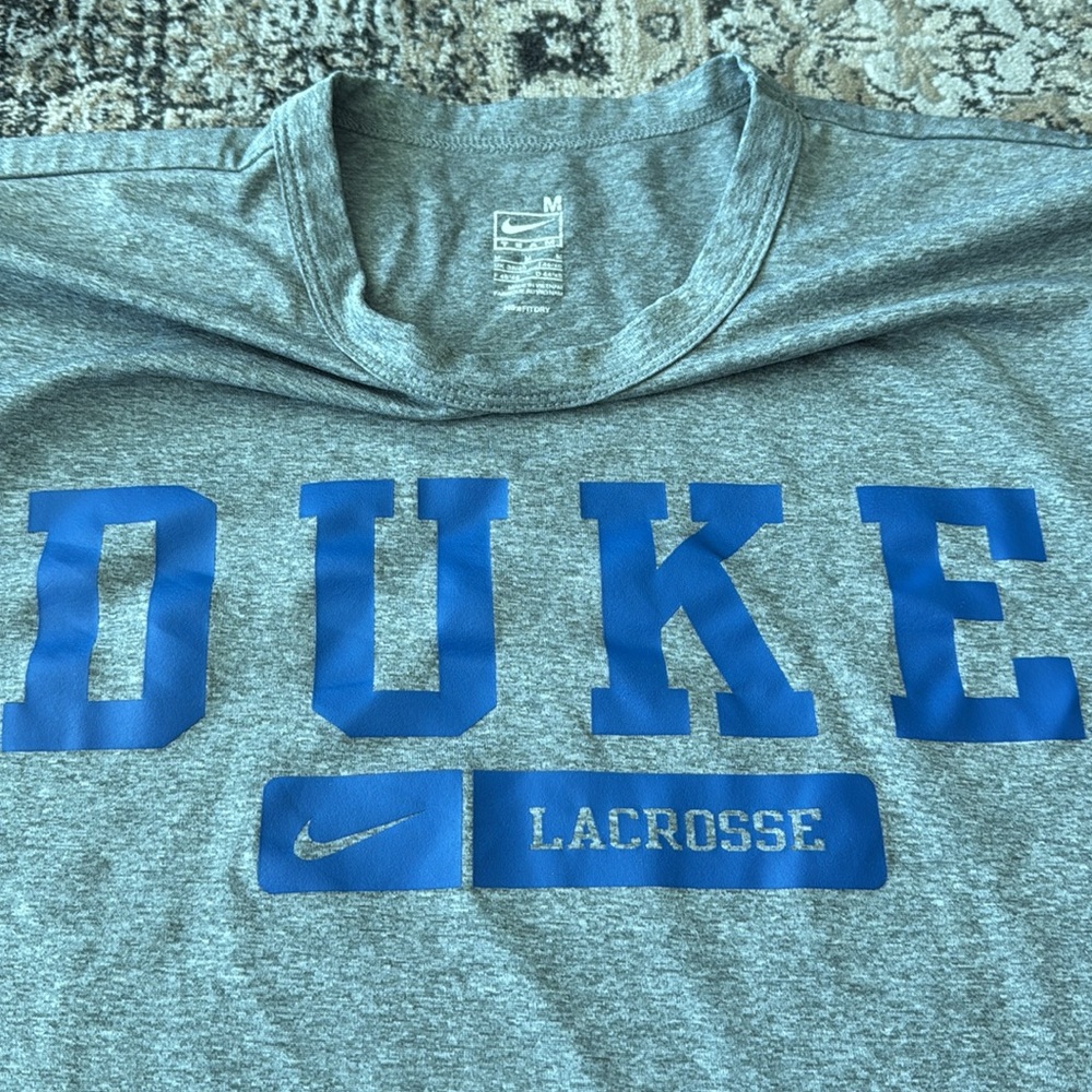Nike Men's size medium Gray Duke Lacrosse Nike Fit T-Shirt - Picture 2 of 5